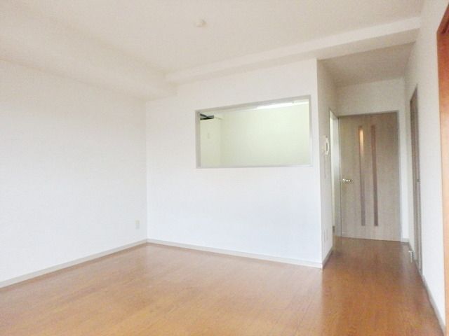 居室・リビング　★広々リビングスペース★