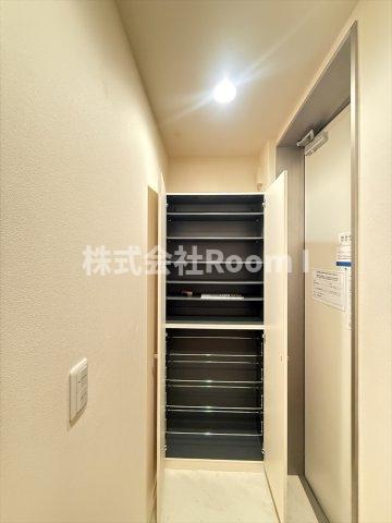 玄関　落ち着いた玄関です