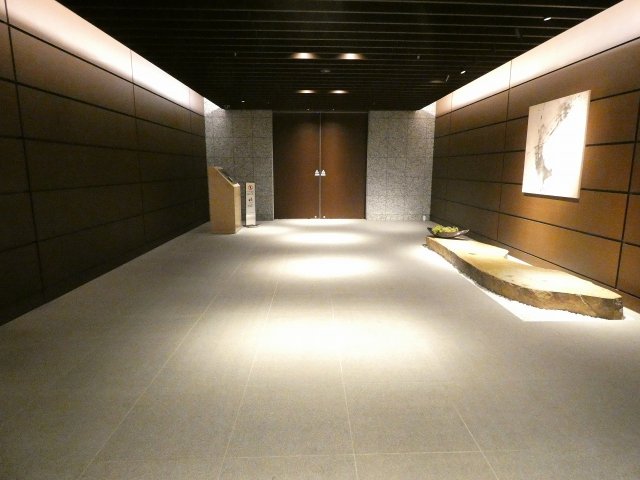 エントランス　エントランス