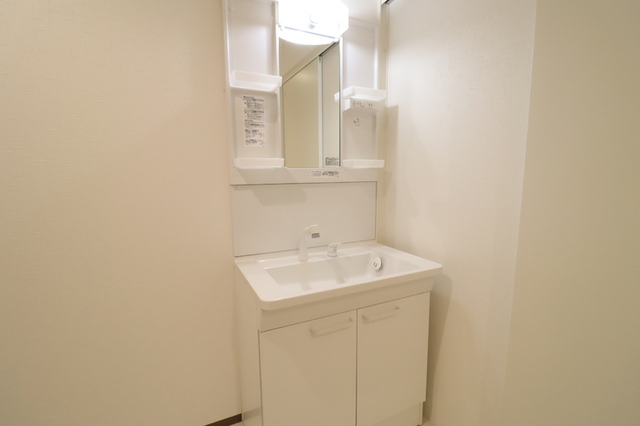 洗面設備　洗面化粧台