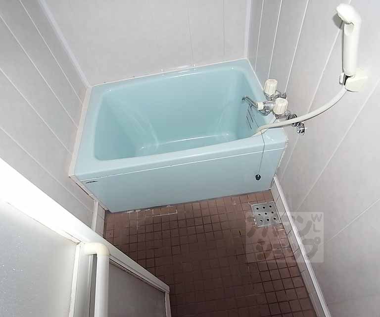 バス・シャワールーム　浴室です。