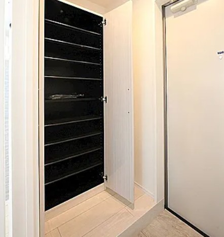 玄関　※参考写真です。現状優先となります。