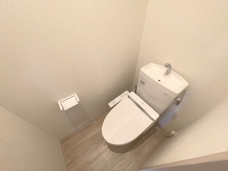 トイレ　※同型別号室