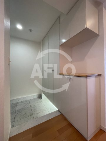 玄関　アーデンタワー北堀江　玄関