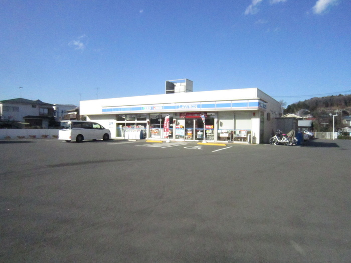 コンビニ　ローソン（コンビニ）まで15m