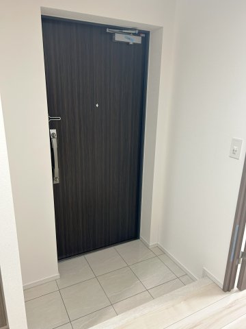 玄関　収納もある玄関です