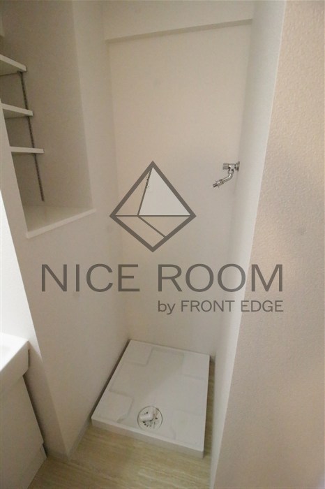 その他設備　マンションはりげん鳳　室内洗濯機置き場