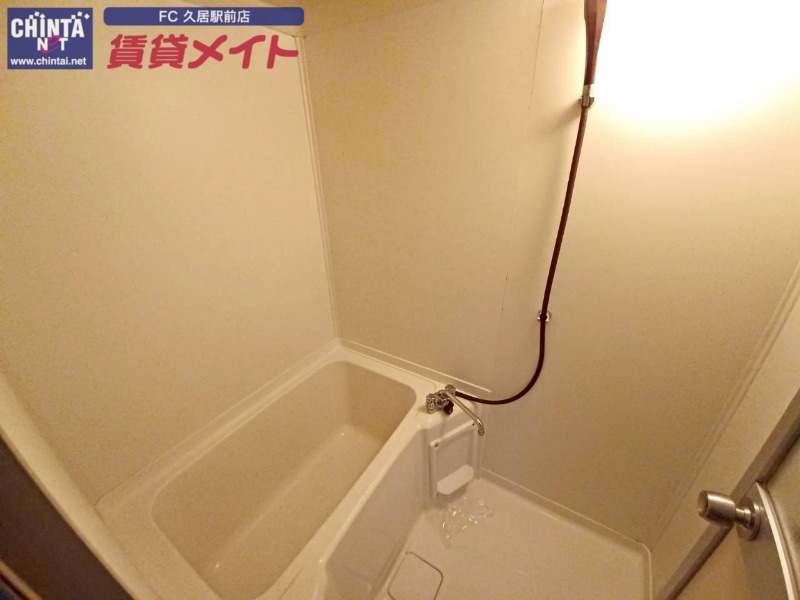 バス・シャワールーム　同物件別室画像