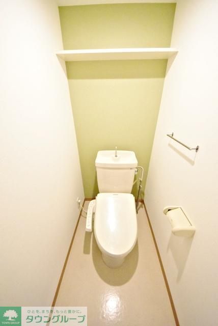 トイレ　明るいトイレです。