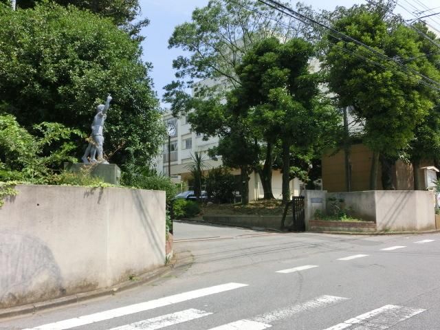 小学校　さつきが丘東小学校（小学校）まで100m