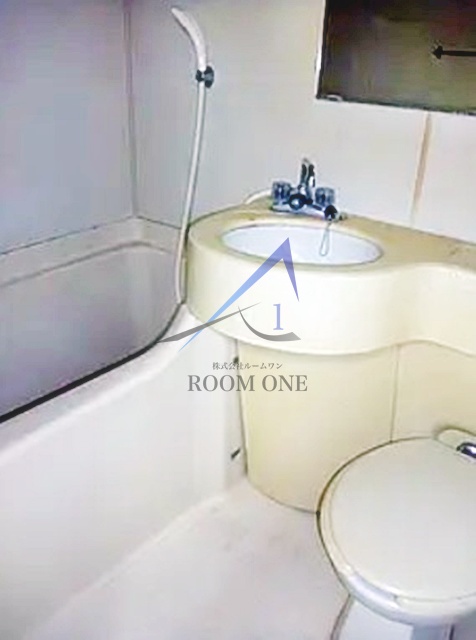 バス・シャワールーム　お風呂です。