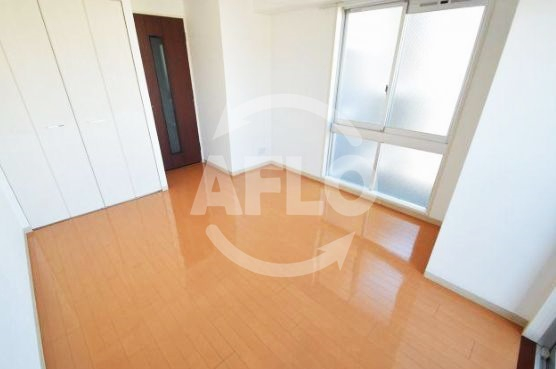 居室・リビング　La Douceur難波東（ラドゥセール難波東）　開放感ある