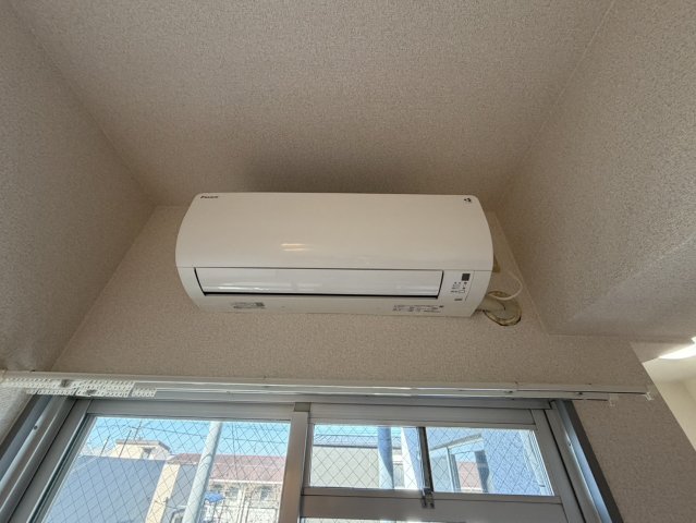 その他　エアコン付きです