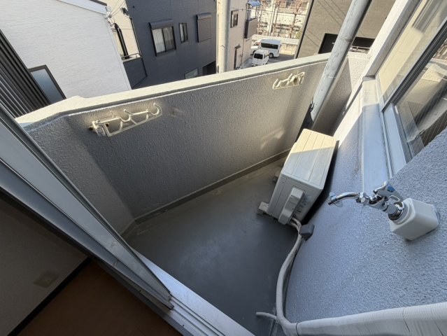 バルコニー　バルコニーがあります