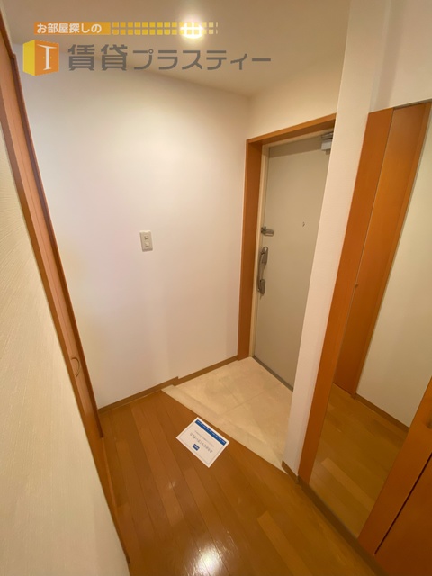 玄関　広めの玄関がお出迎え