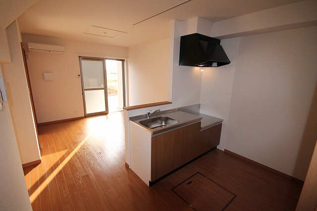 キッチン　人気の対面式キッチン