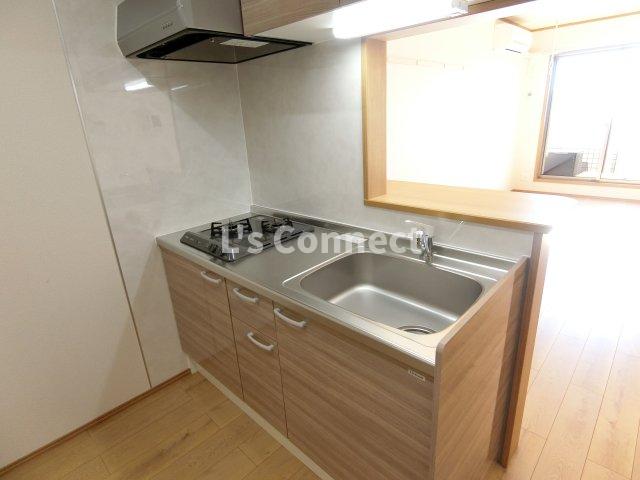 キッチン　２口ガスコンロのシステムキッチン。