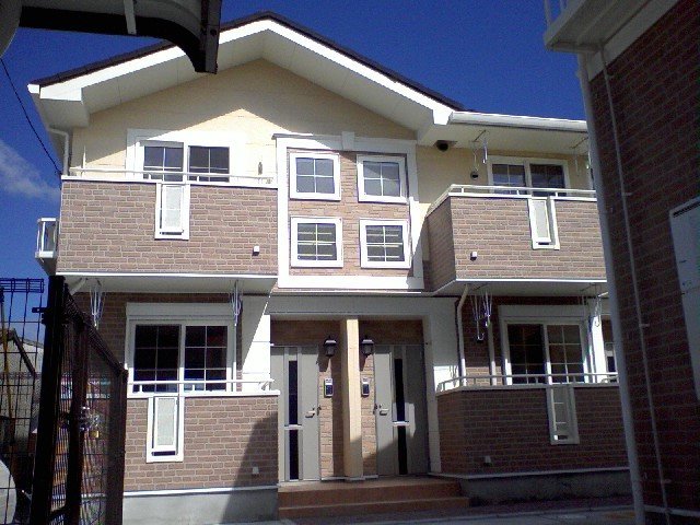 建物外観　落ち着いた雰囲気の外観です