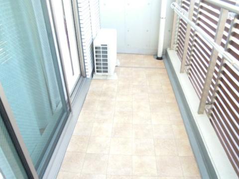 バルコニー　ベランダ