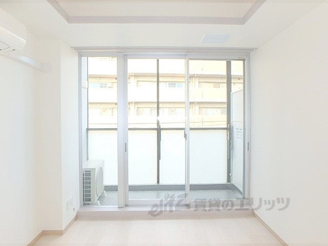 居室・リビング　居室