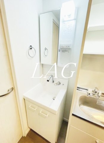 洗面設備　洗面台です。