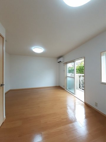 居室・リビング　使いやすいリビングです