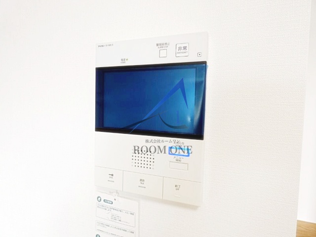 セキュリティ　モニター付きインターホンです。