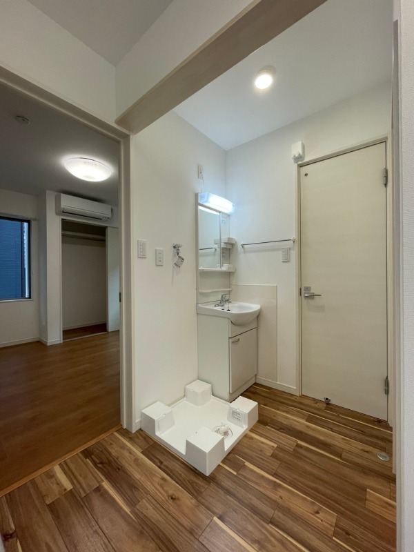 洗面設備　※別部屋参考写真