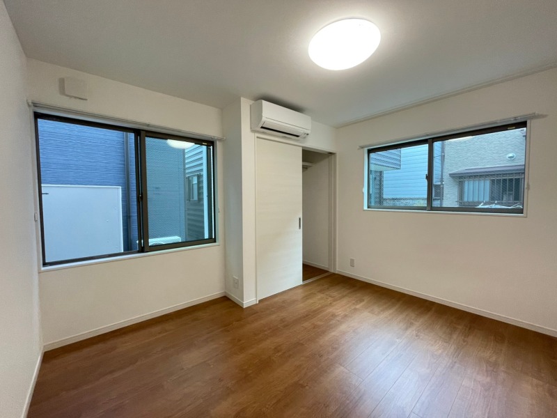 居室・リビング　※別部屋参考写真