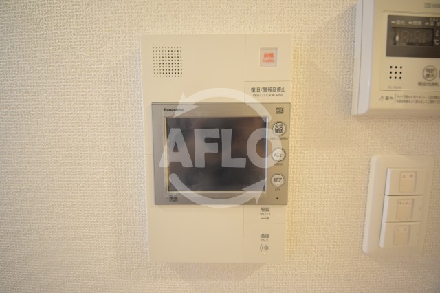 その他設備　セレニテ本町東リアン　インターホン