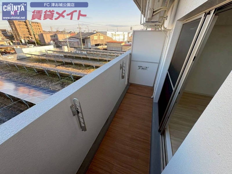 バルコニー　同型参考写真