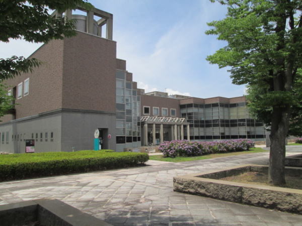 図書館　鯖江市図書館（図書館）まで450m