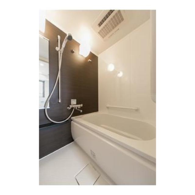 バス・シャワールーム　※写真は同タイプ住戸です。