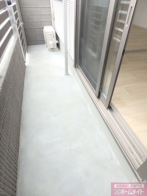 バルコニー　同施工会社・同型モデルの室内です。（参考写真・イメージ写真）