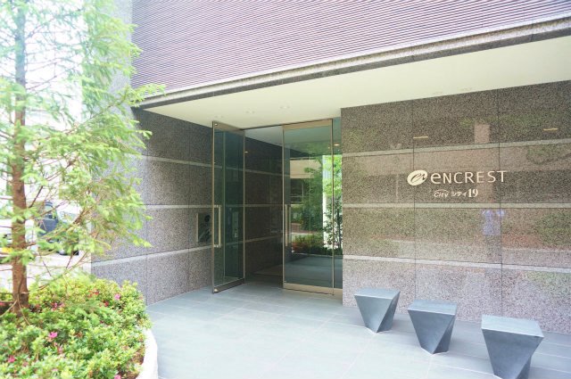 エントランス　建物の内部です