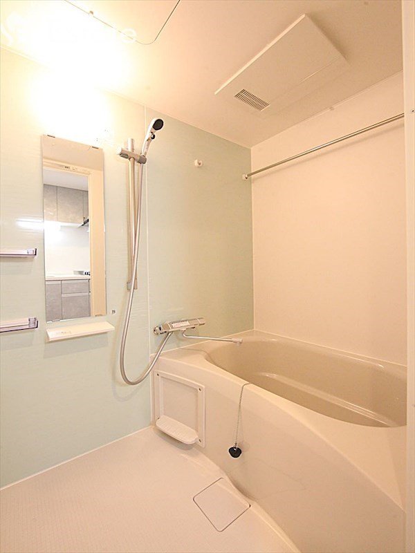 バス・シャワールーム　バスルーム