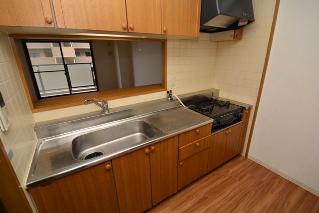 キッチン　人気の対面式キッチンです☆