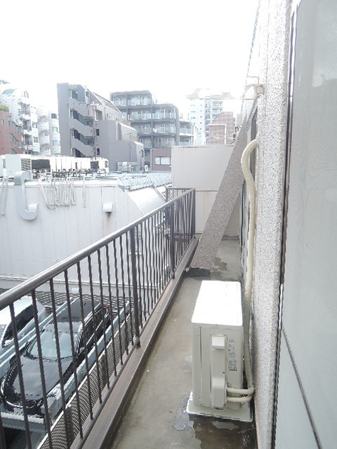 バルコニー　バルコニー付きです