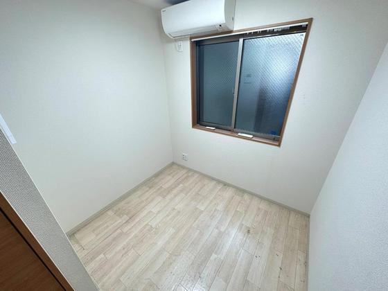 居室・リビング　※別部屋の写真です