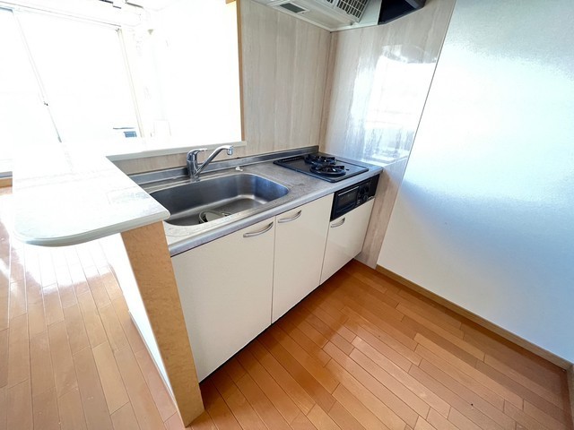 キッチン　＊他号室の写真を使用。