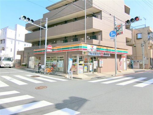コンビニ　セブン-イレブン大田区蒲田本町２丁目店（コンビニ）まで243m