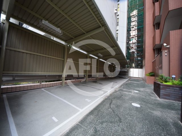 駐車場　グランカーサ難波元町　駐車場