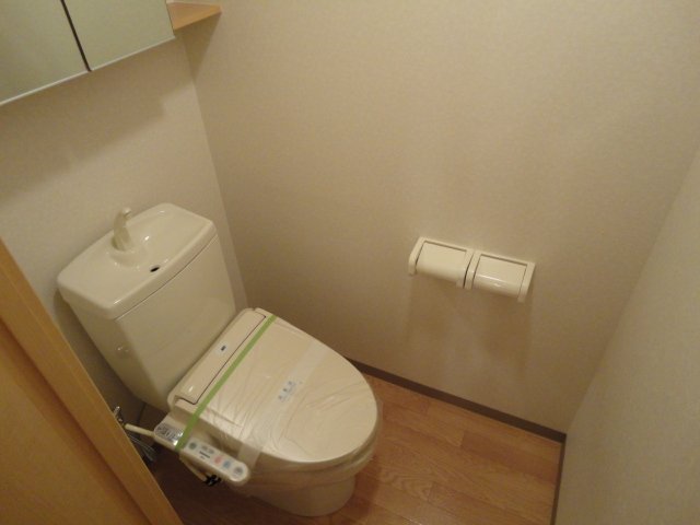 トイレ　ＷＣ(シャワー付きトイレ)