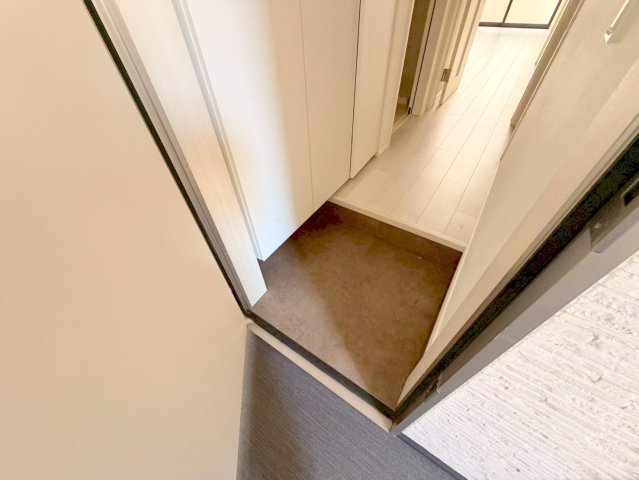 玄関　素敵な玄関は毎朝あなたを元気に送りだしてくれますよ。