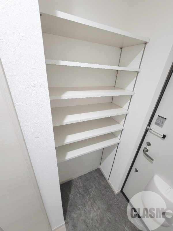 玄関　トールタイプのシューズボックスあり♪