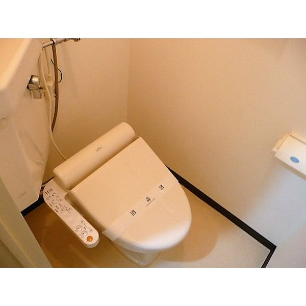 トイレ　トイレもきれいです