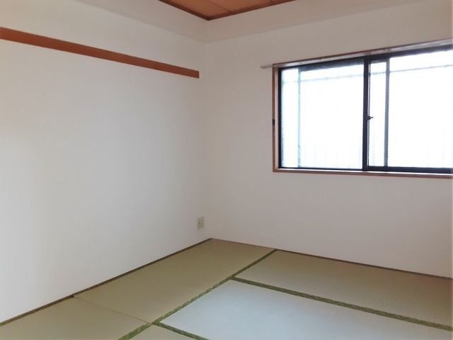 その他部屋・スペース　明るいキレイな和室です★