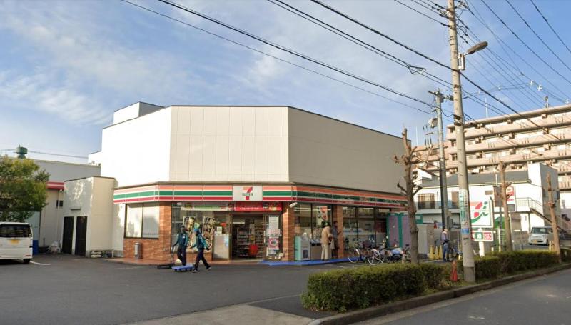 コンビニ　セブンイレブン 足立東保木間店（コンビニ）まで210m
