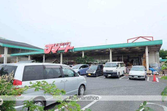 ホームセンター　Ｊマート坂戸店（ホームセンター）まで195m