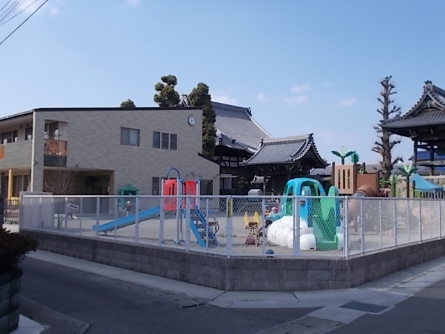 幼稚園・保育園　鶉保育園（幼稚園・保育園）まで400m